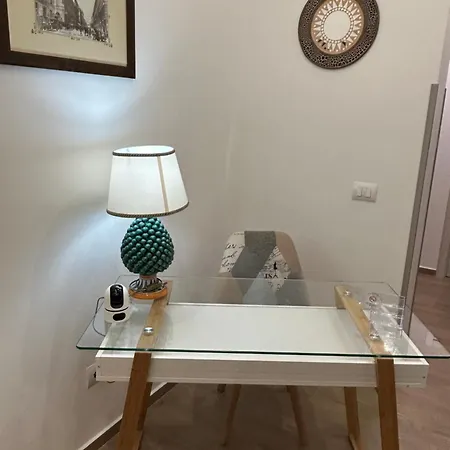 House Stazione Nocleg ze śniadaniem Palermo