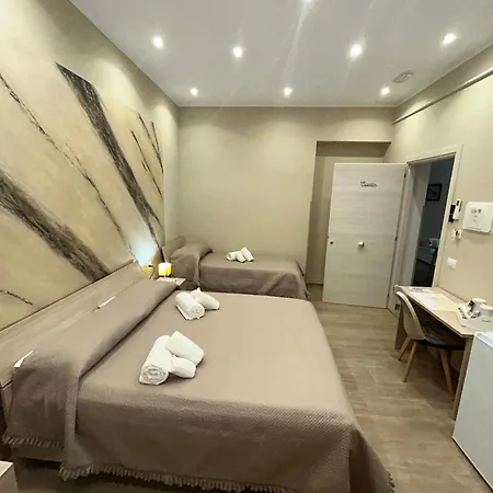 House Stazione 3*